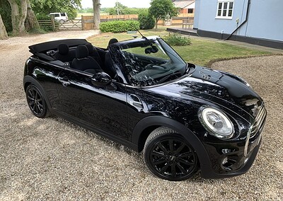 ’17’ MINI Convertible 1.5 Cooper Auto CHILI pk.