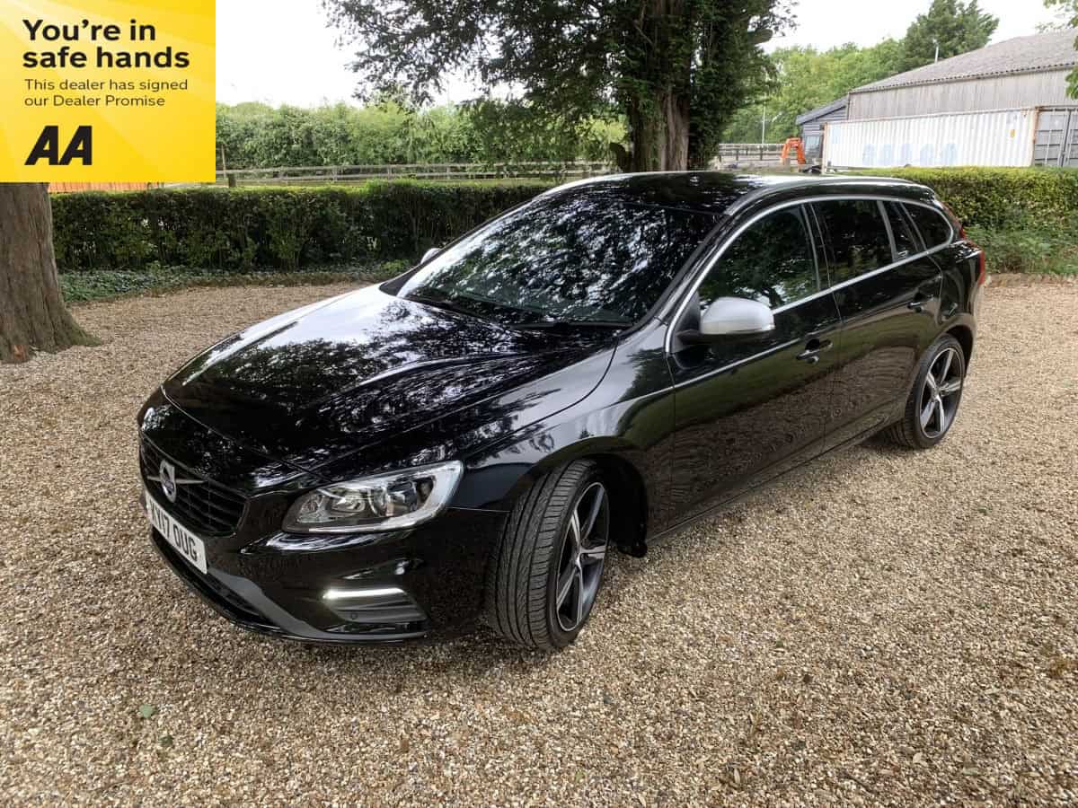 '17' Volvo V60 R-Design Lux Nav D3 Automatic Main Image