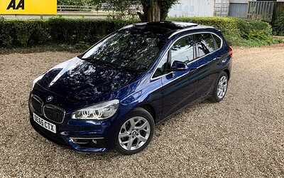 ’65’ BMW 218d Luxury Tourer Auto