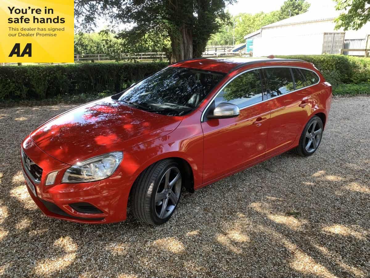'13' Volvo V60 R-Design D2 Estate Front Quarter Nearside