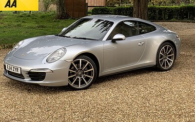 ’14’ Porsche 911 3.4 Carrera 4 Coupe Manual (991)